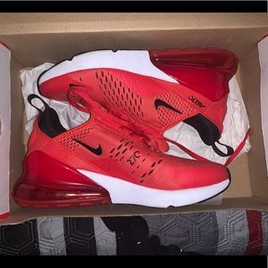 Grade School Air Max 270